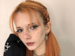 Webcam model JaunitaHereth from LiveJasmin
