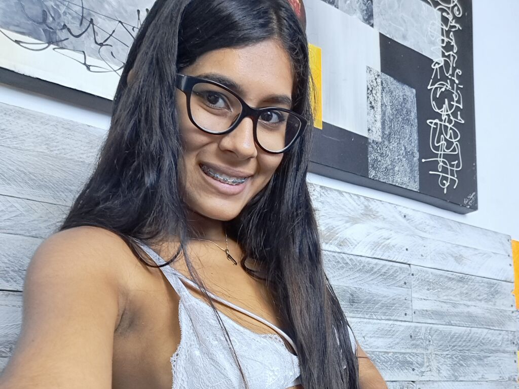 KassieDiaz my free cams ass squirt