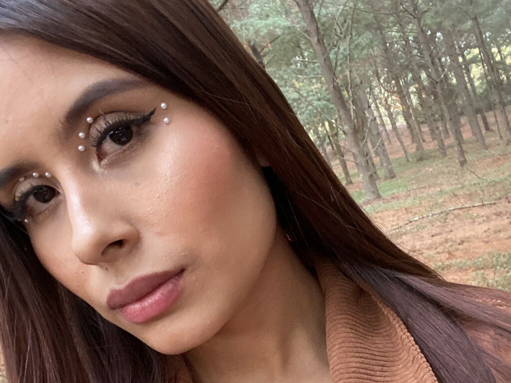 ThalianaVargas