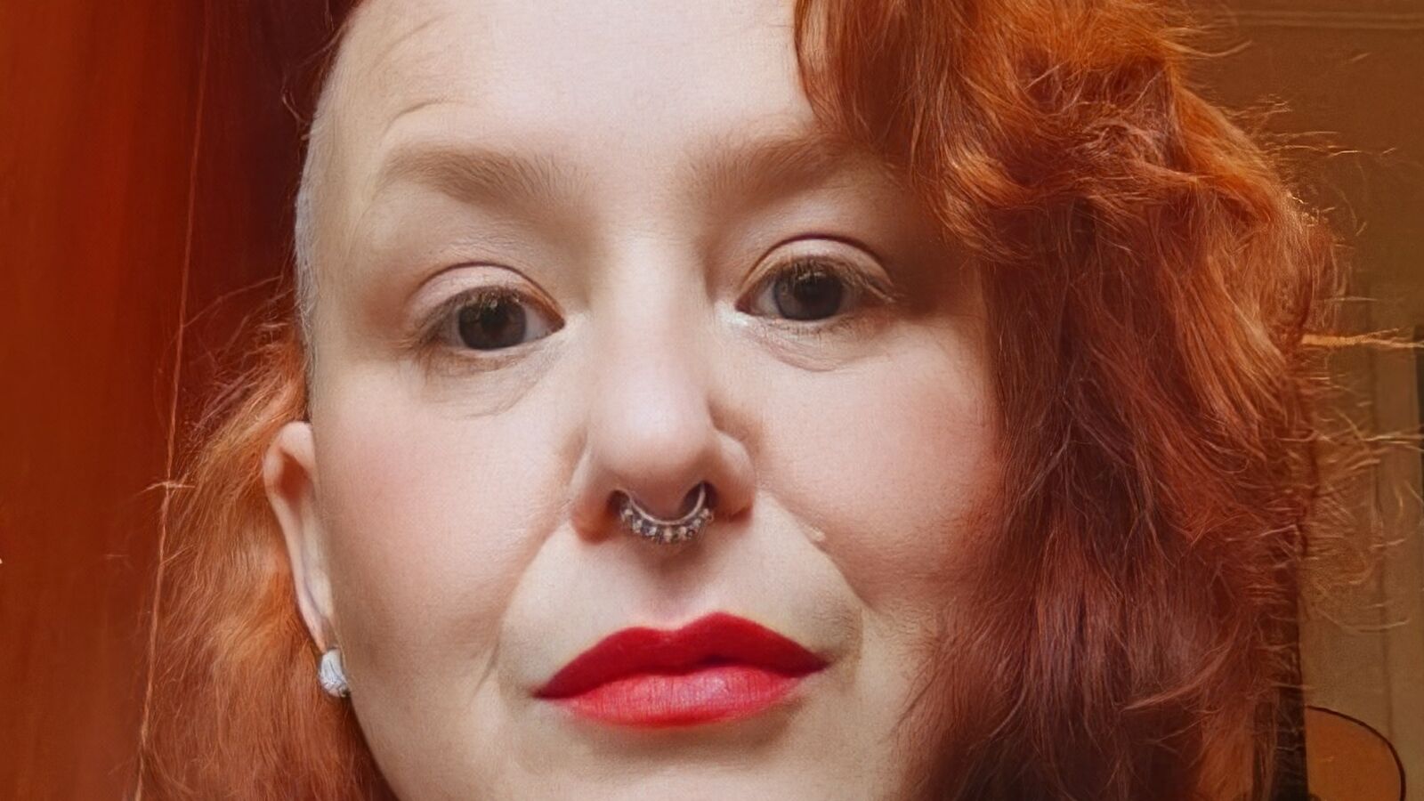 JolleeneBowie erotic portrait