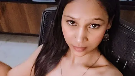 AmairaSingh's chat room
