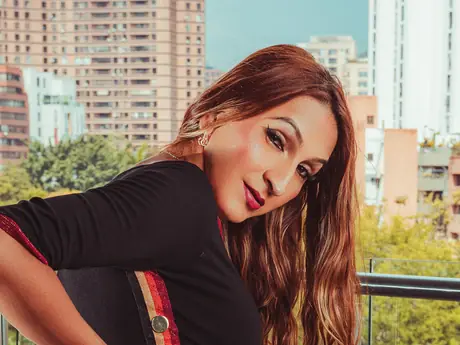 Chat with ValeriaStones