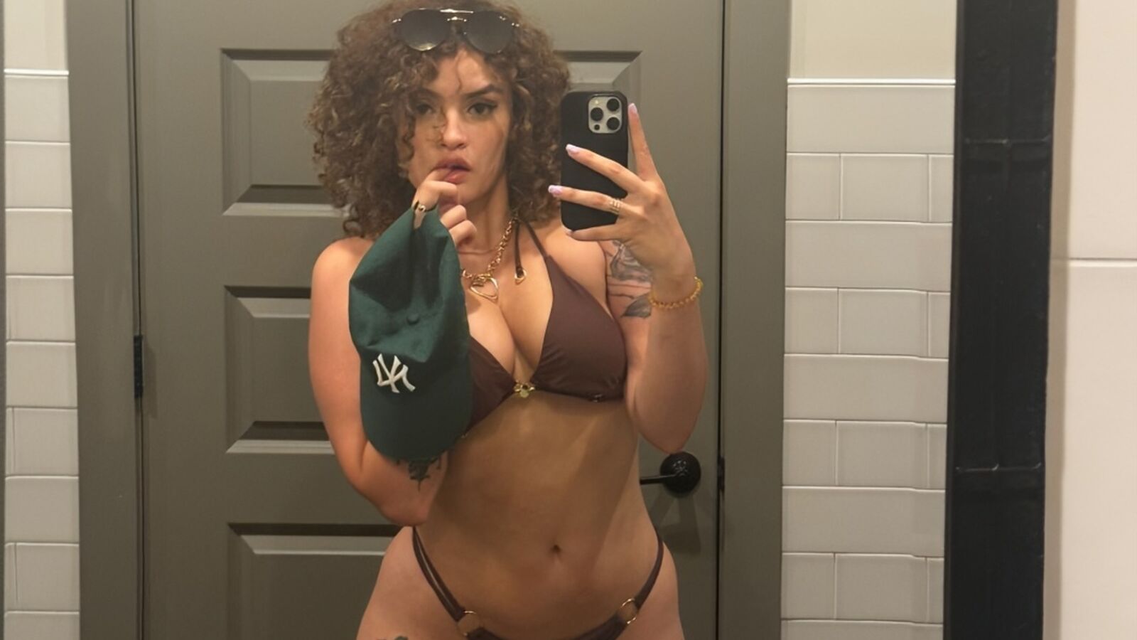 JulianaGarces erotic portrait