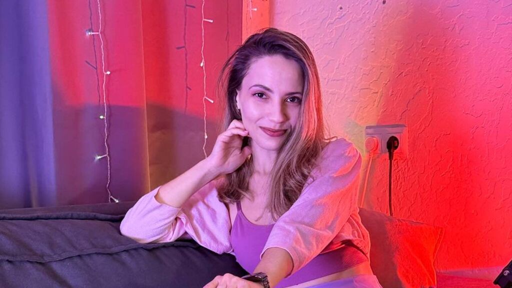 AmeliaEil's profile from Jasmin at GirlsOfJasmin'