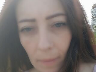 Webcam model MaryanaLedy from Web Night Cam