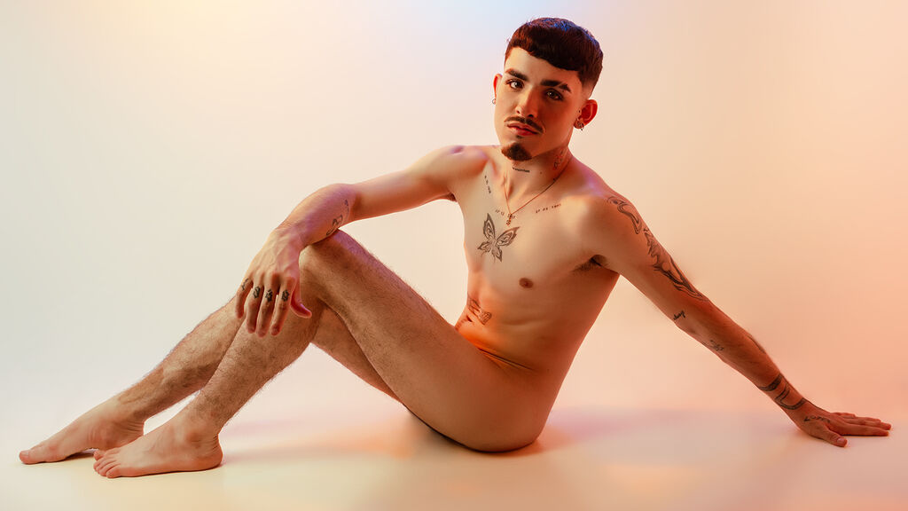 Sex chat gratuit in direct cu NikoStone pe LiveJasmin