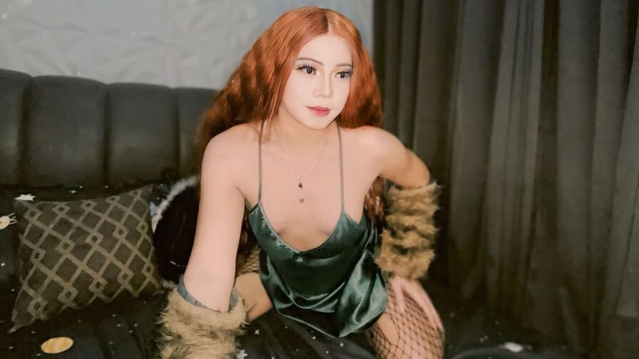 Watch NamiWintor live on Fleur Mature