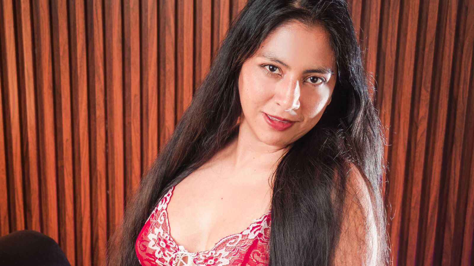 LauraTrochez erotic portrait