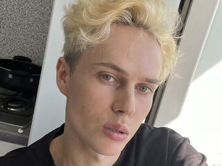 free video chat online DannyTeeth