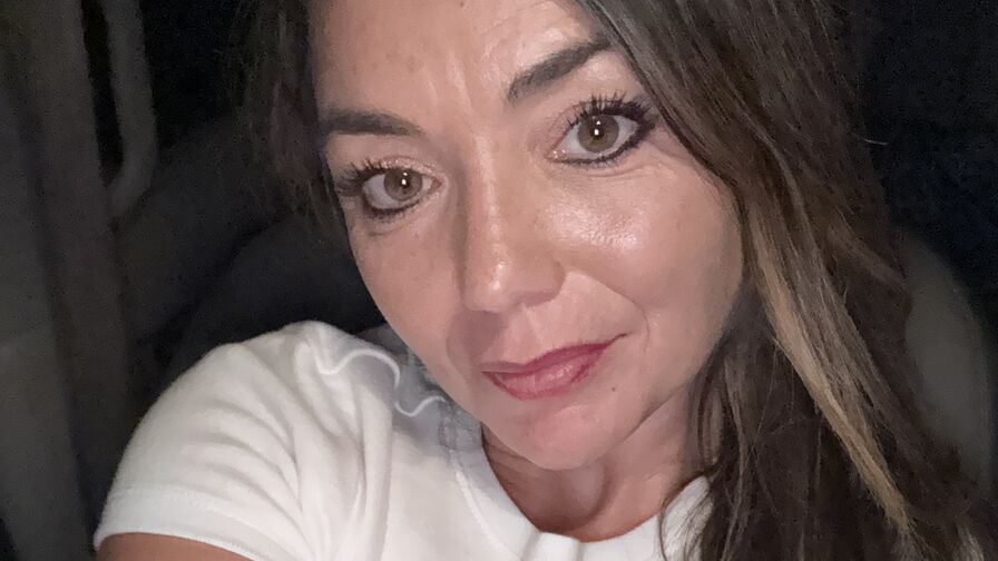 Watch shaytate on RecordedMilf.com
