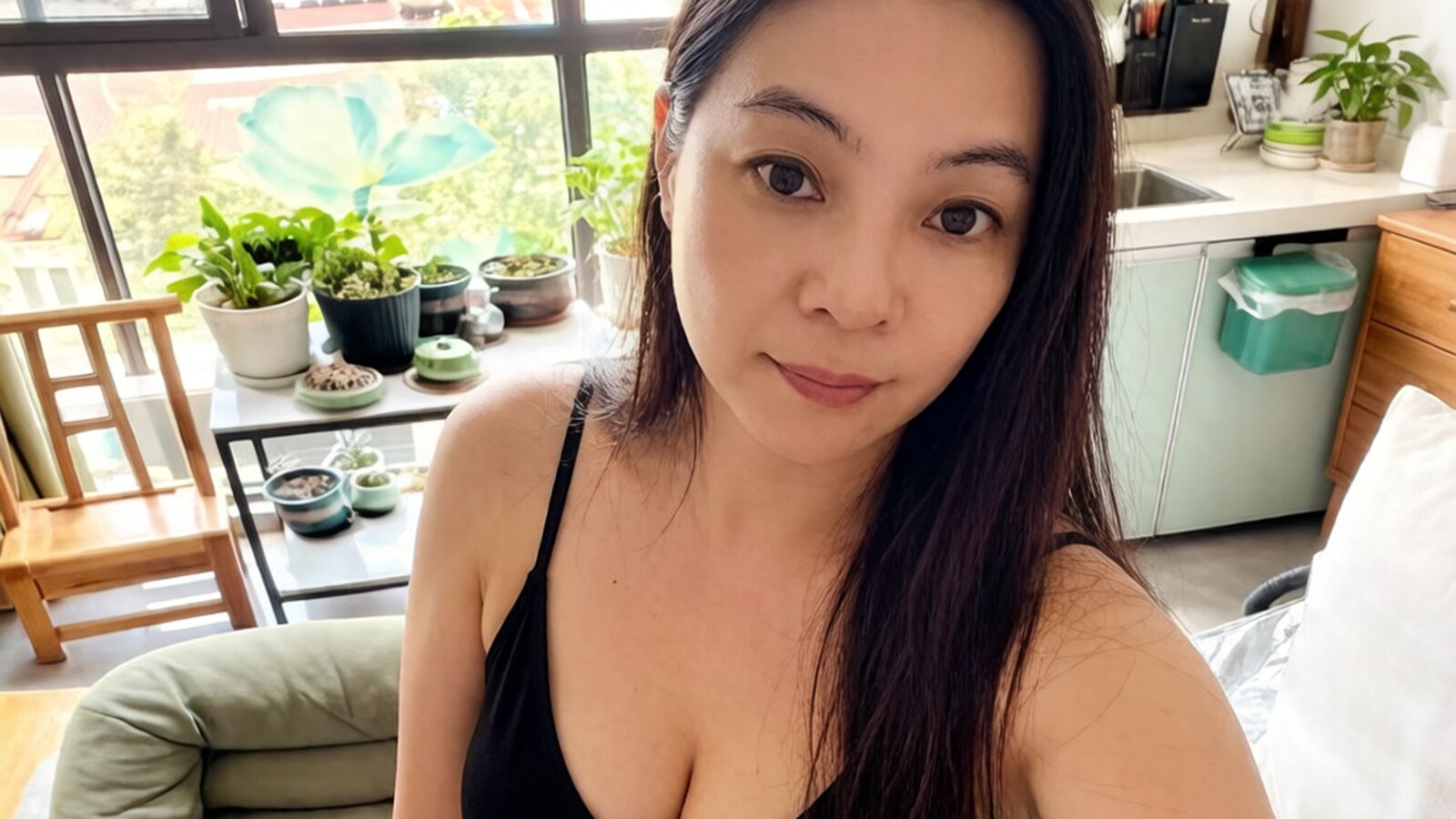 CelesteQi erotic portrait