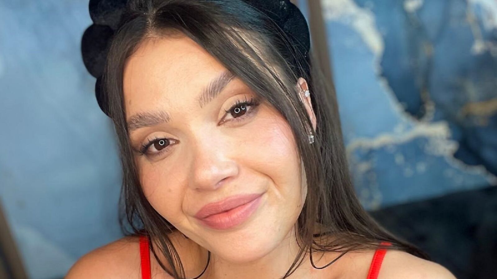 SelenaAllure erotic portrait
