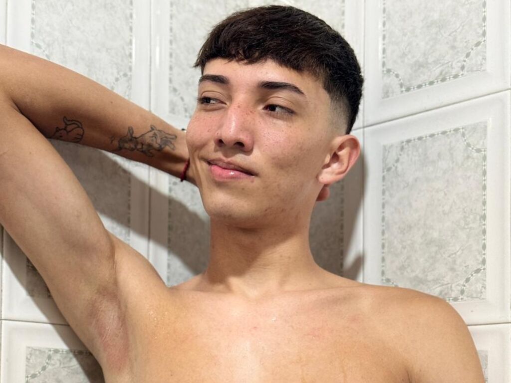 MichaelVaz Profile Image