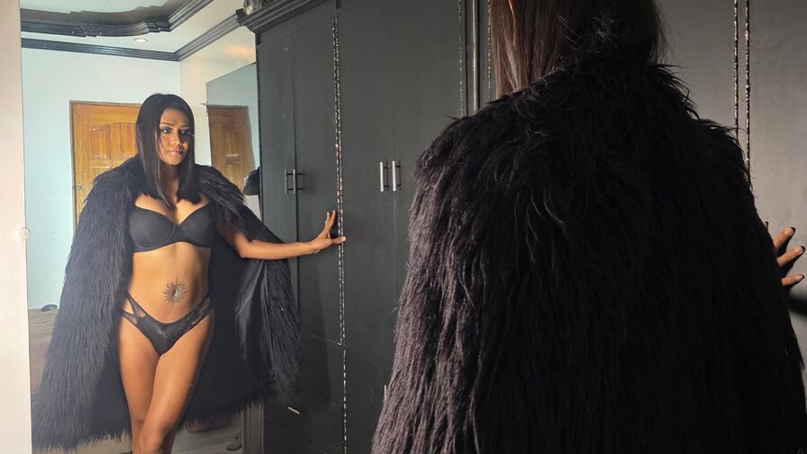 Watch VivamariaKeisha live on shemalefreeporn.net