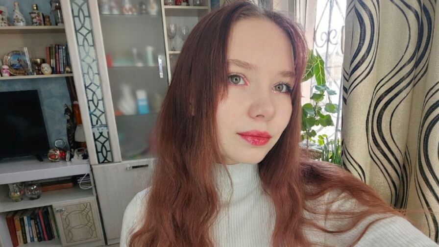 Watch MiraOdell live on thefuckeryco.com