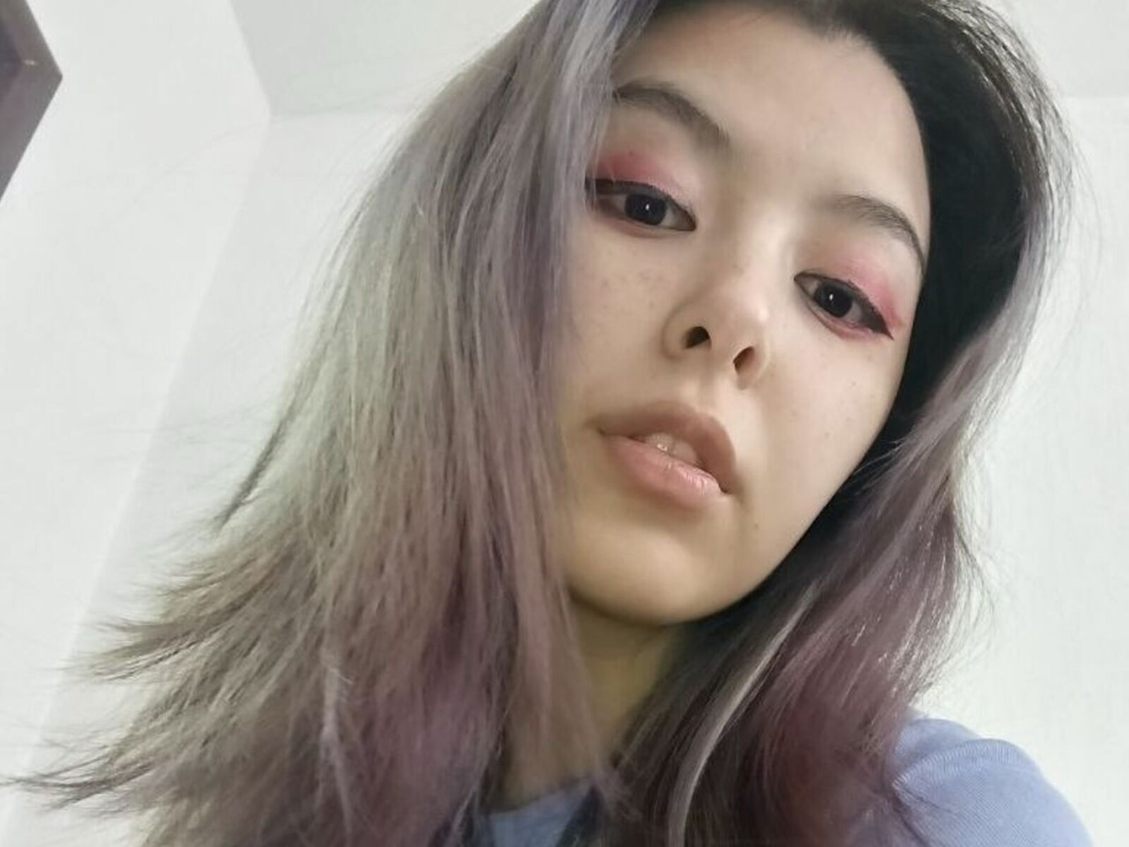 Live cam for SirenMystique