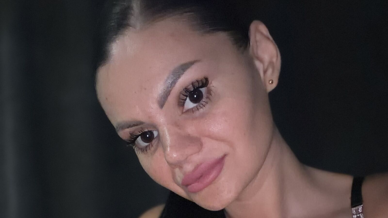 AmyAmaya erotic portrait