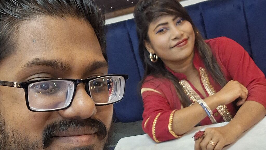 SadiAndTanzila's profile from LiveJasmin at BoysOfJasmin'