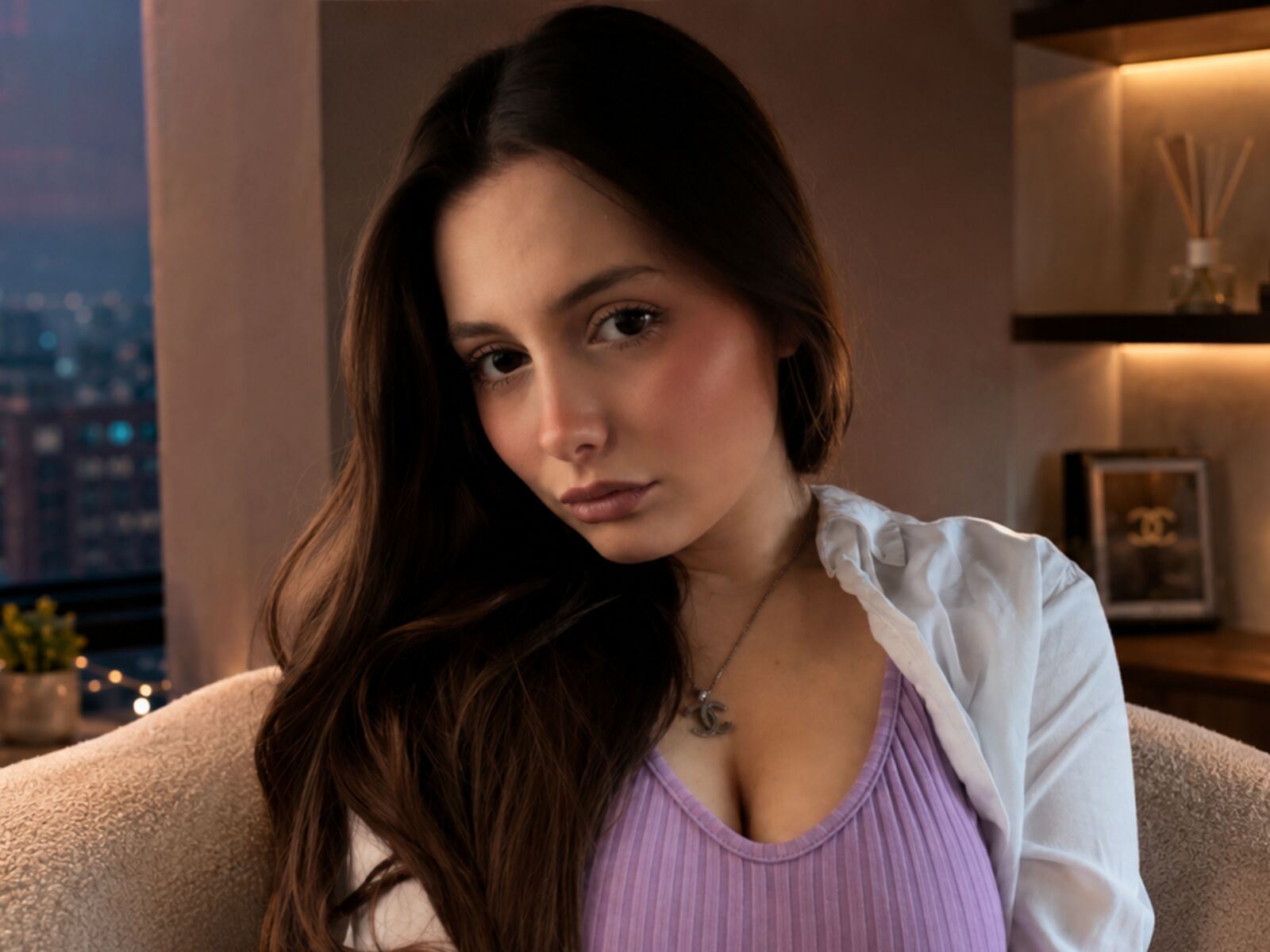 Live cam for EmmyGallagher