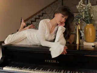 Show privé avec EmelyBeynar