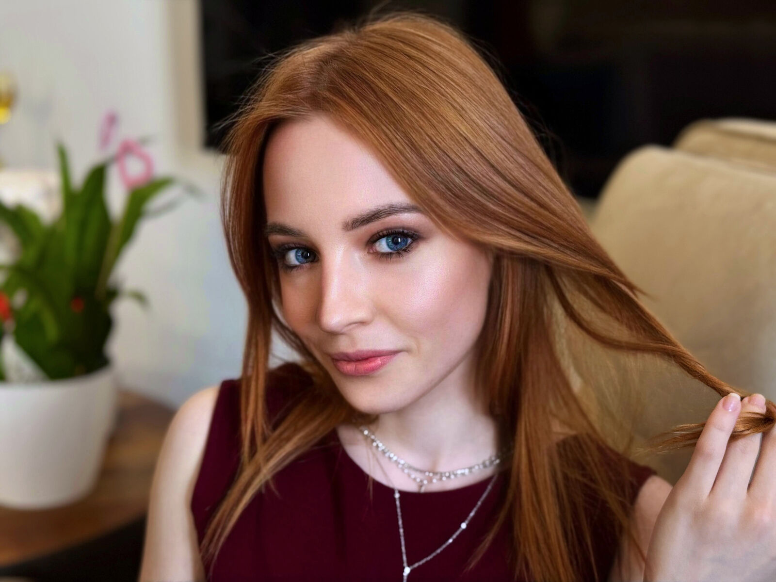 Live cam for GemmaGellar