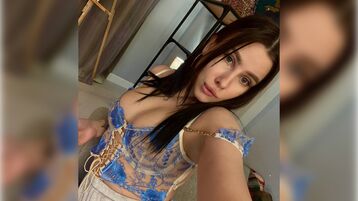 MaryMuur webcam show