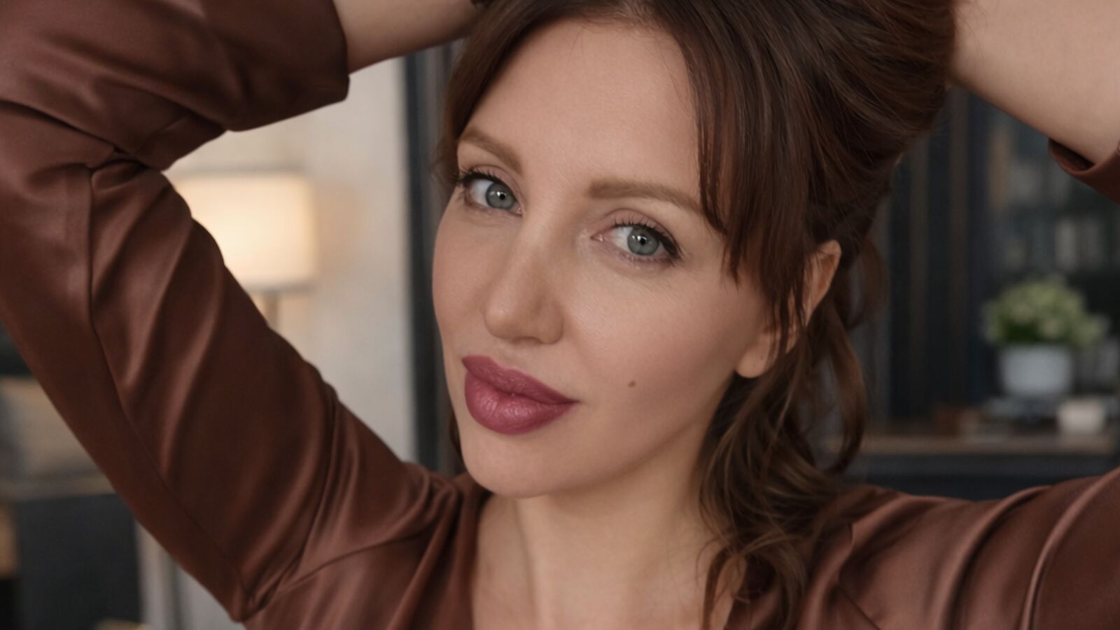 SimoniGrace glamour portrait