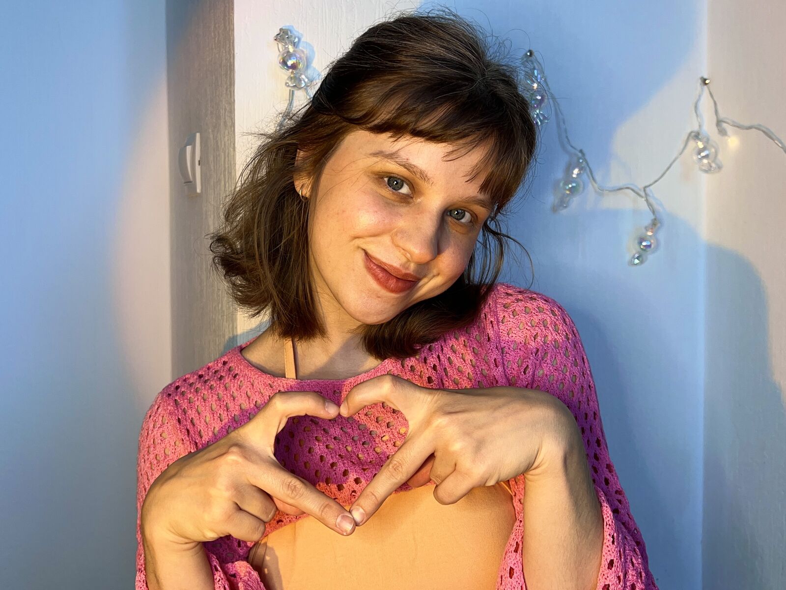 Live cam for MeggiGrace