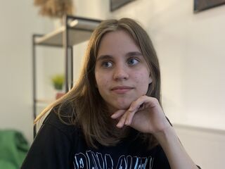 cam chat free MelisaVonk