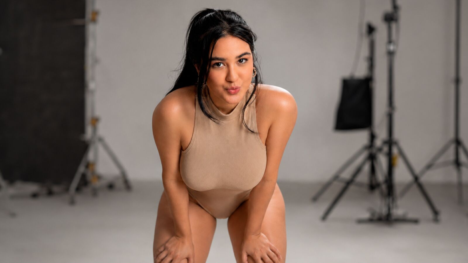 NatalyBloom erotic portrait