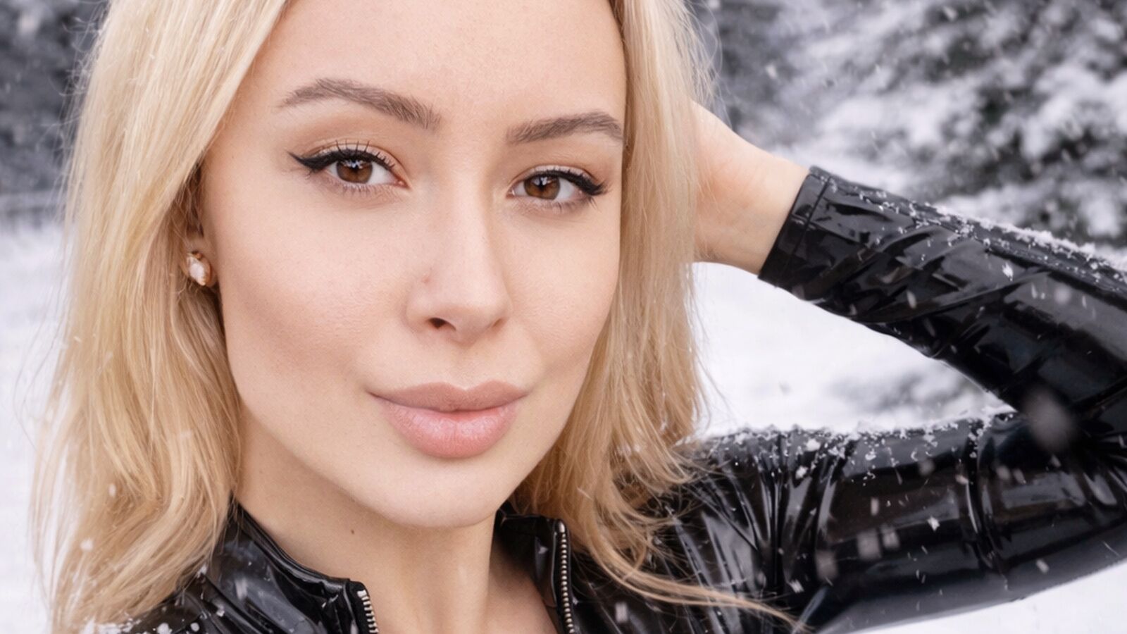 TalitaBolson erotic portrait