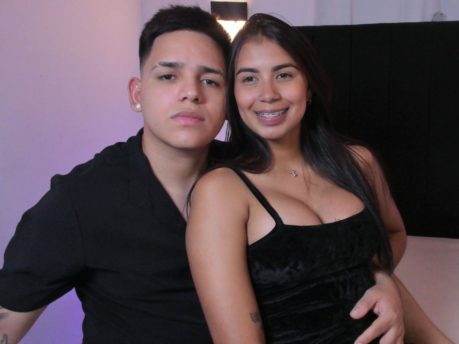 Live cam for PaulaAndJosue