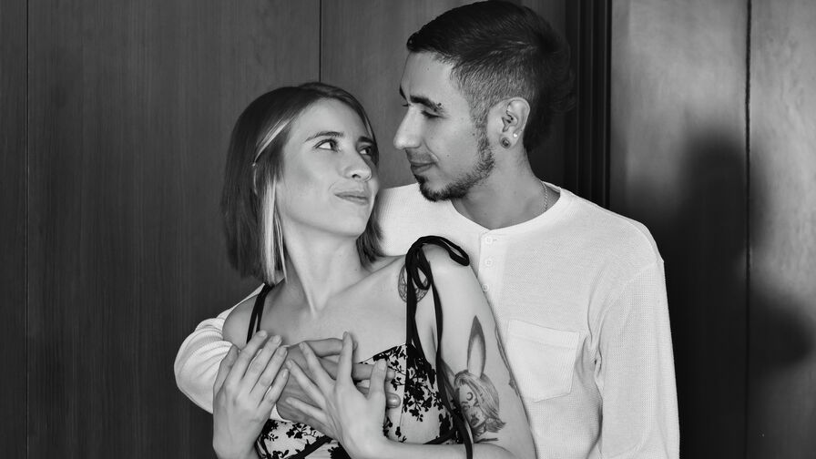 Watch NadiaAndDimitri on BritishGrannyPorn.org