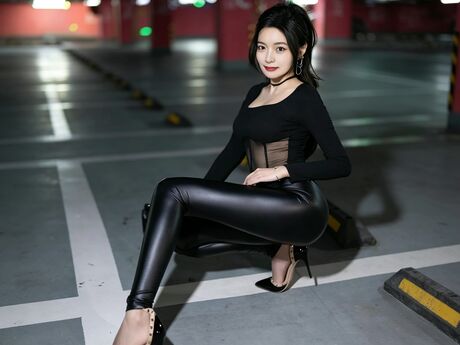 Chat with AliceBabson