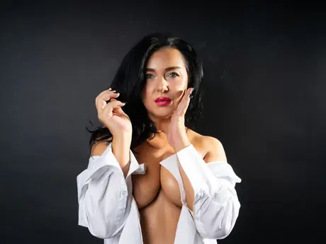 Chat with MonicaVixen