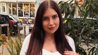 BellaMoreau LiveJasmin girl model room