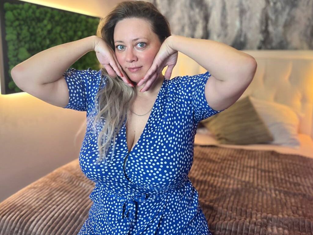 jesicafoxi from livejasmin