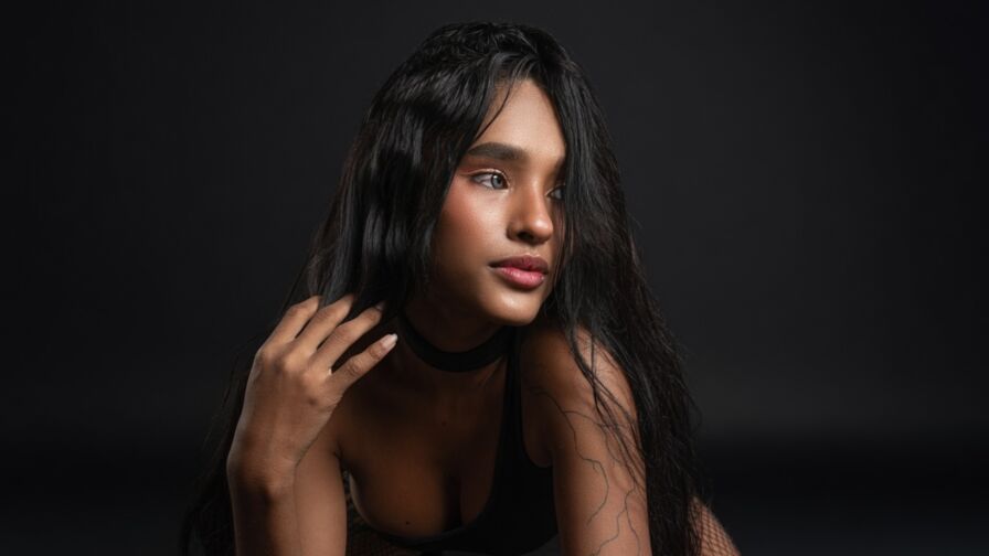 Free Live Sex Chat With AlessiaThomsen