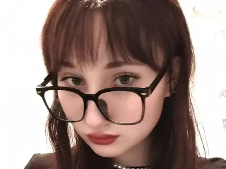Chat with AugustaCubitt