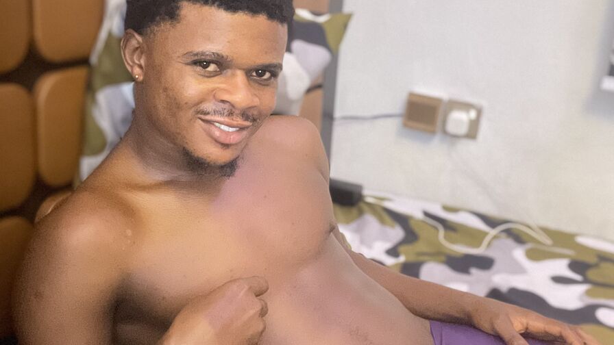 Watch BryanKrus live on Bodyboardeur