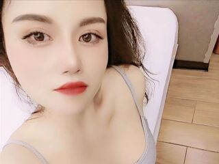 GoddessNana Perform on live cam