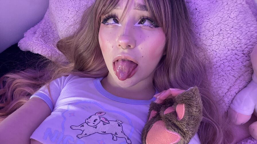 CristalSanz live cam model