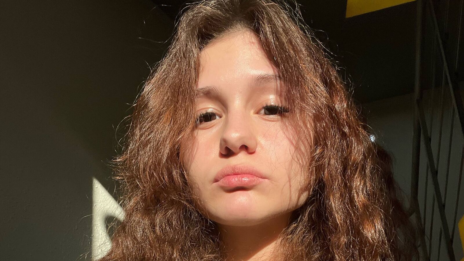 KarlenePaiva glamour portrait