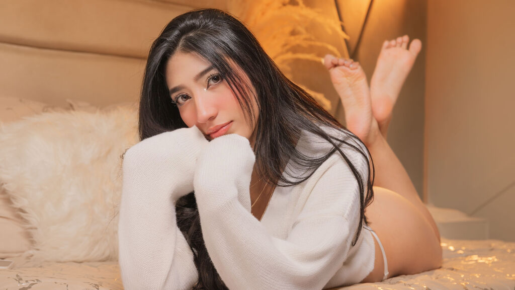 Sex chat gratuit in direct cu IvannaGrace pe LiveJasmin