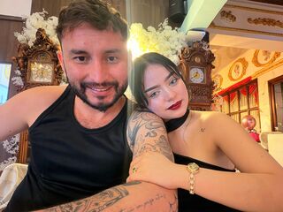 EvaAndJacob on live webcam