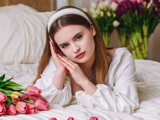 videochat online KiraArmour