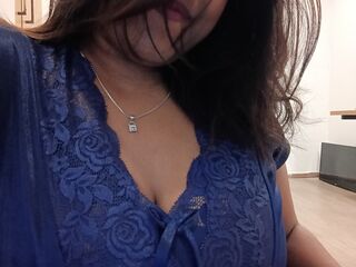 SonamDiva]