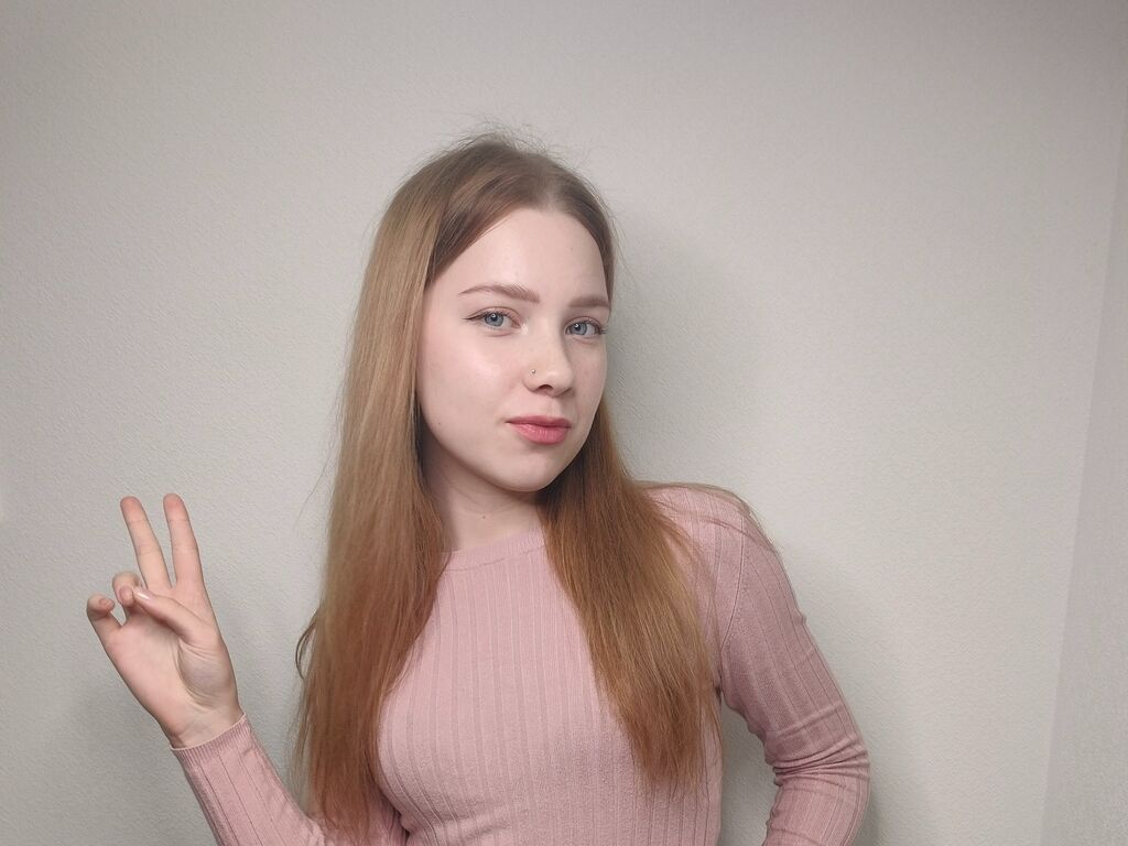 RowenaCurington Camera Thumbnail
