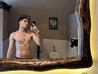 GaySexTotal.com Leo Pardos