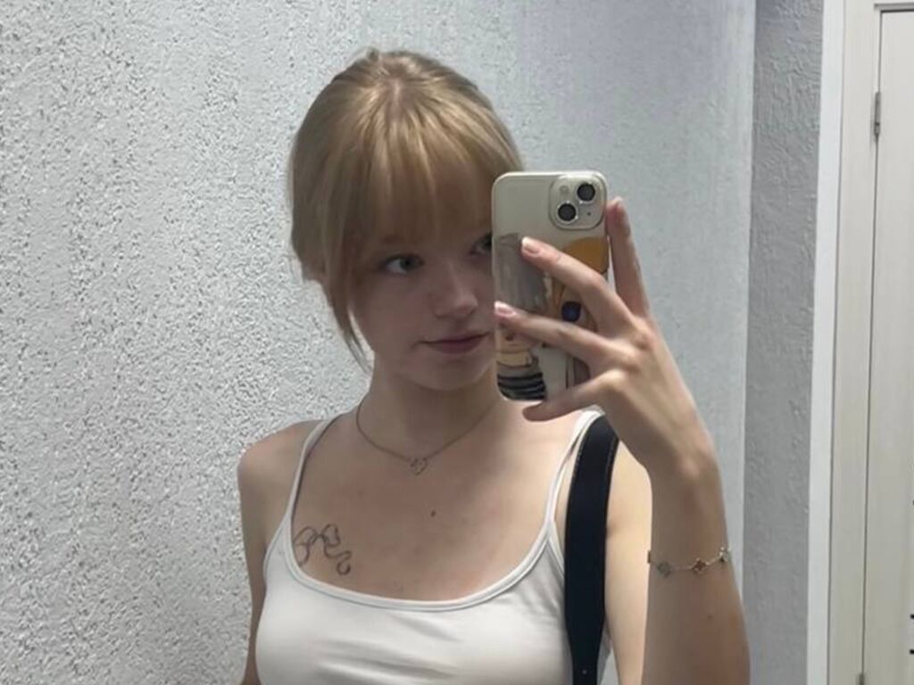 DonetteOkada age 18
